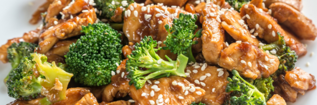 chicken and broccoli stir fry with sesame seeds