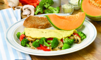 omelet stuffed with broccoli, mushrooms and peppers