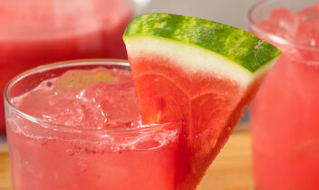 Agua Fresca 1440×480 shutterstock_2184065103