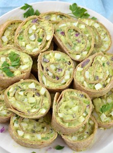 Avocado-Egg-Salad-Roll-Ups-3