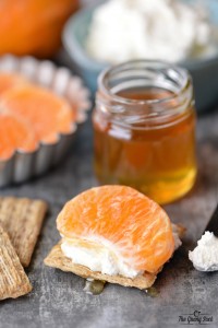 Honey_Tangerine_Cream_Cheese_Triscuit