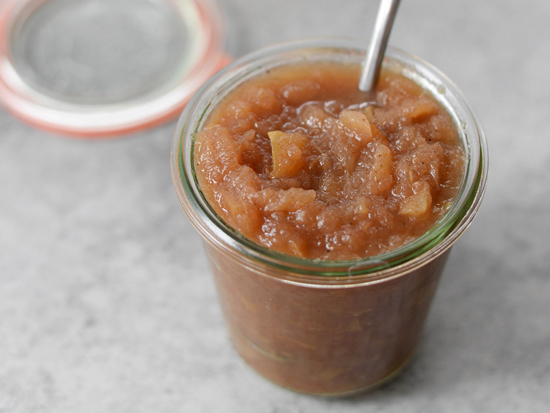 The Everyday Chef: Perfectly Spiced Homemade Chai Applesauce. Fruits And Veggies More Matters.org