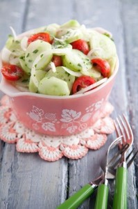 cucumber tomato onion salad