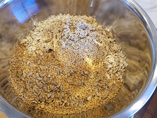 The Everyday Chef: Crunchy Homemade Granola (no sugar added). Fruits And Veggies More Matters.org