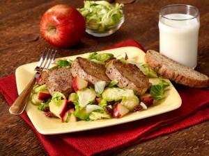 pork_tenderloin_brussels_apple_salad_500