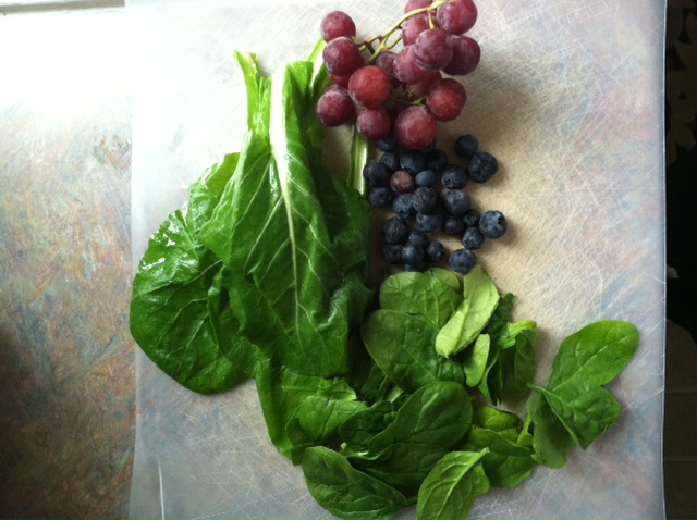 Ingredients for smoothie.