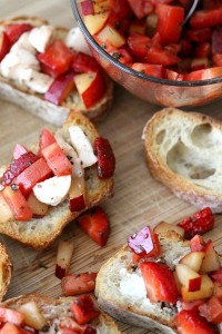 strawberry bruschetta