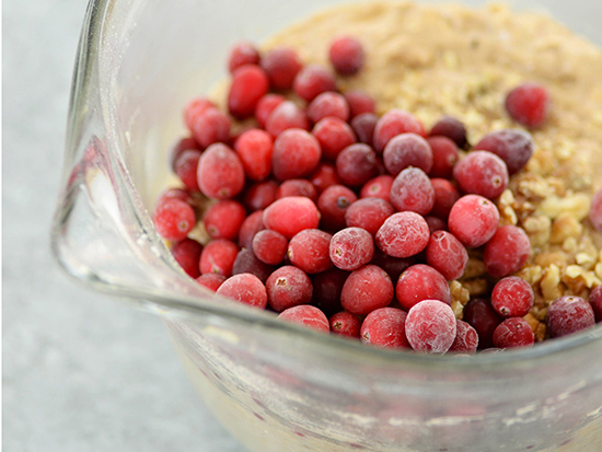 The Everyday Chef: Moist & Perfectly Tart Oatmeal Cranberry Muffins. Fruits And Veggies More Matters.org