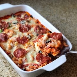 Easy Pizza Pasta Bake Recipe - Have A Plant