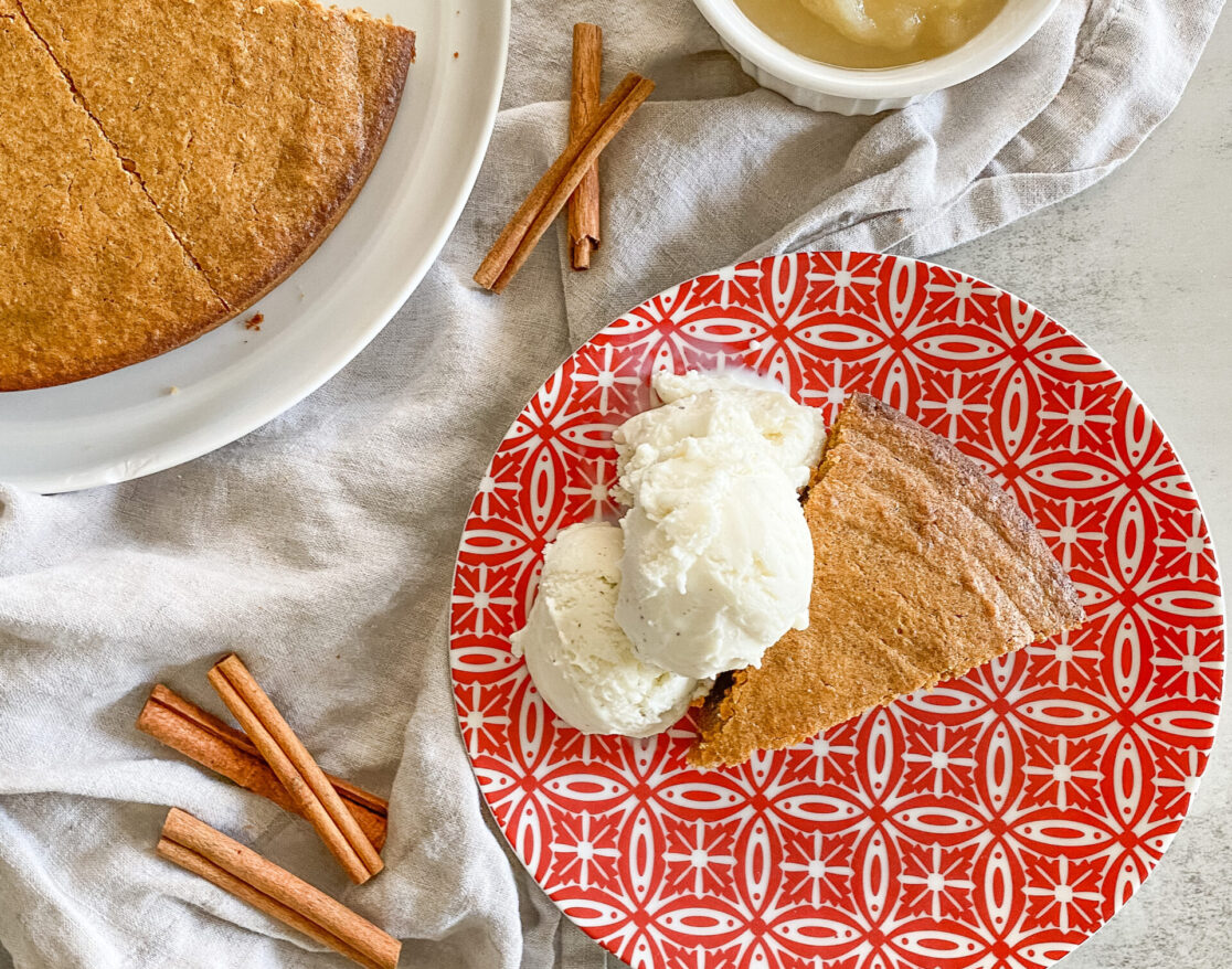 Applesauce Fruit Cake