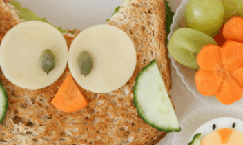 owl food art