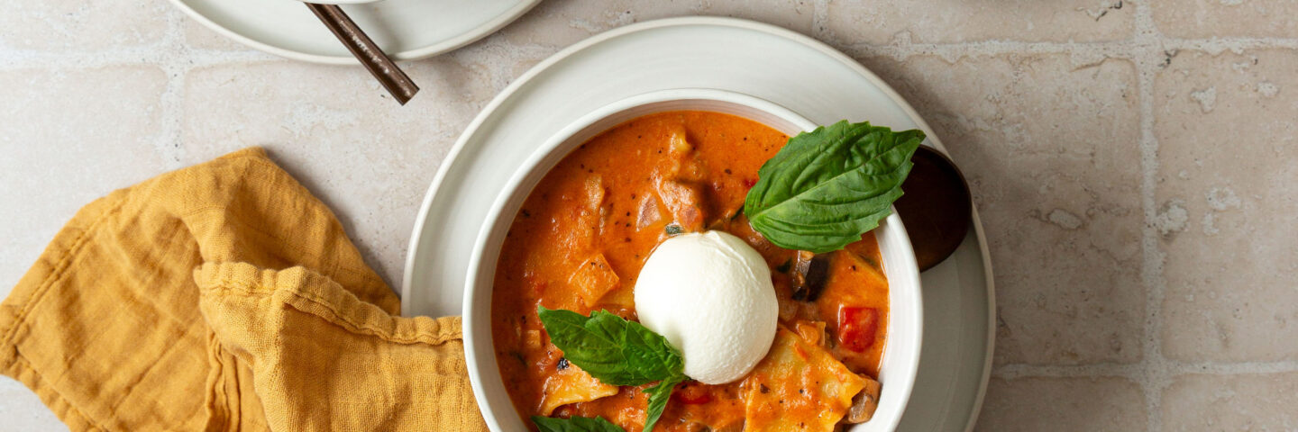 Vegetarian One Pot Lasagna Soup