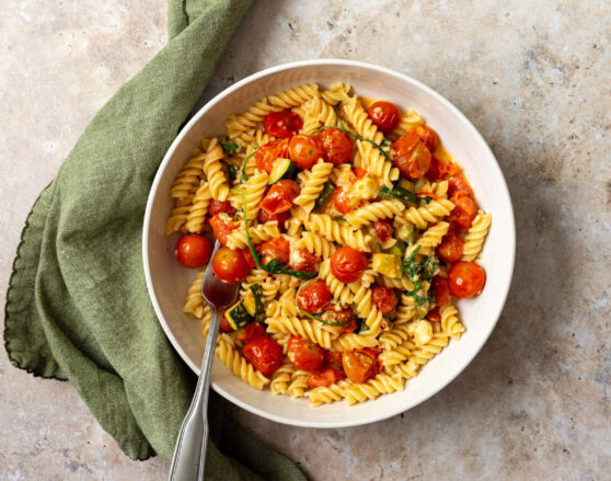 Fast Skillet Veggie Feta Pasta